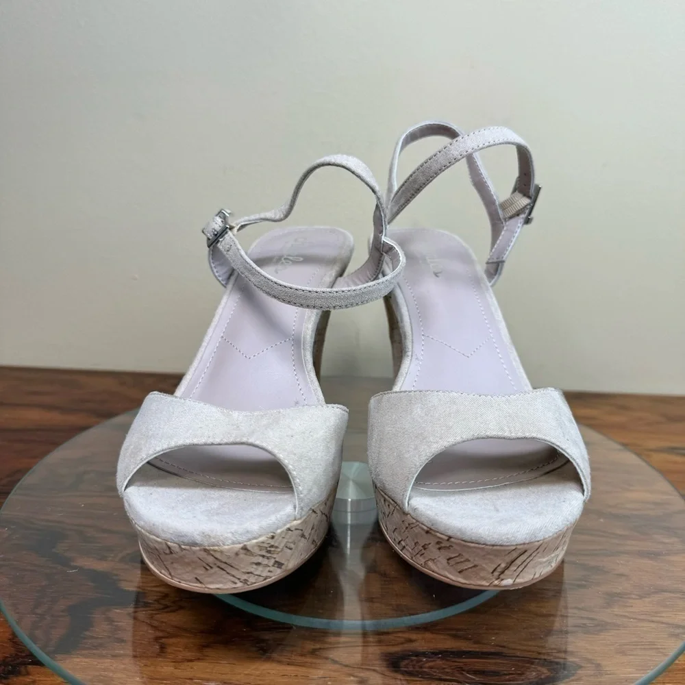 Charles By Charles David Lambert Sandals in Nude